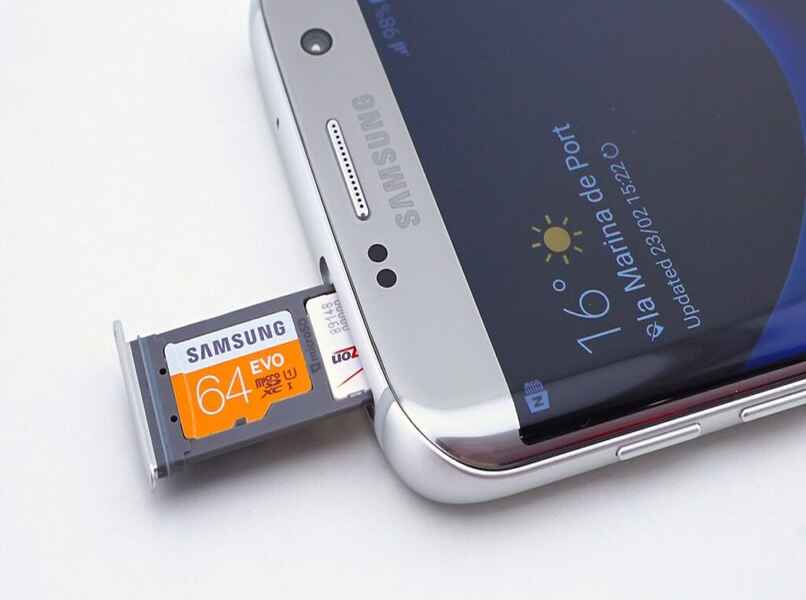 لماذا لا يقرأ هاتفي الخلوي من Samsung Galaxy ذاكرة Micro SD - الأسباب والحل